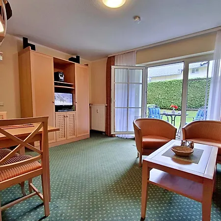 1 04 Inselstrand *